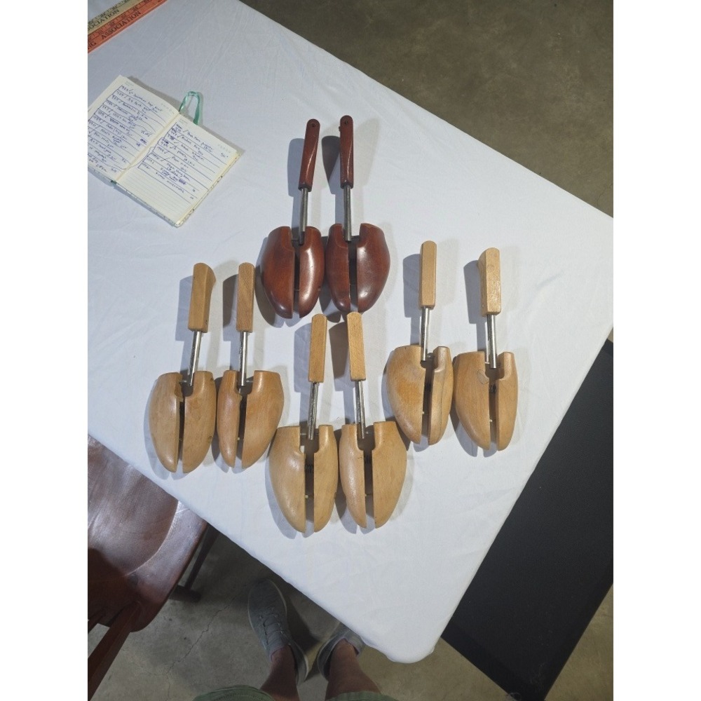 Rochester Shoe Tree Co Vintage Wood Shoe Keepers Lot of 4 Pairs Mohawk Gene